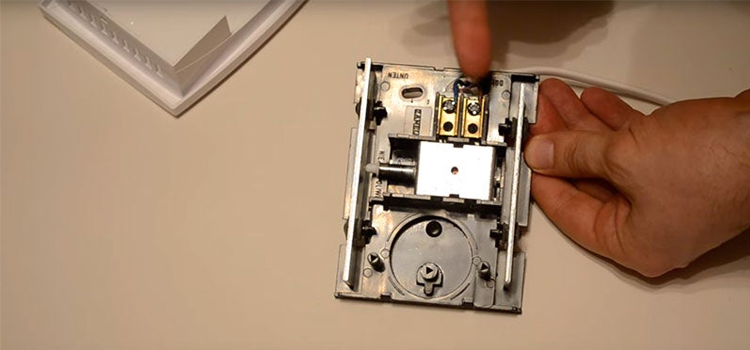 fix door bell in Four Corners